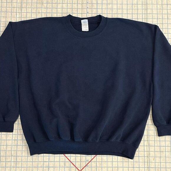 Michaels Store Employee Sweatshirt Uniform Craft Store - Picture 4 of 15